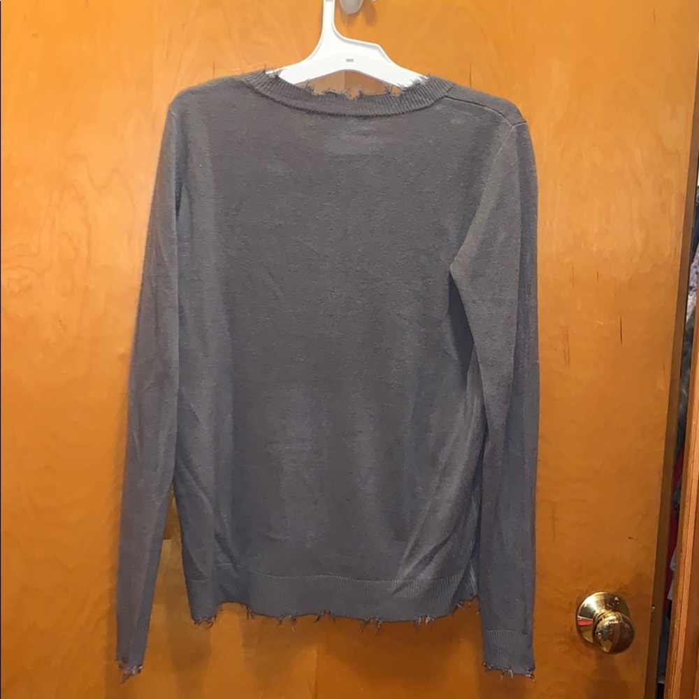 Sweater - Picture 6 of 6